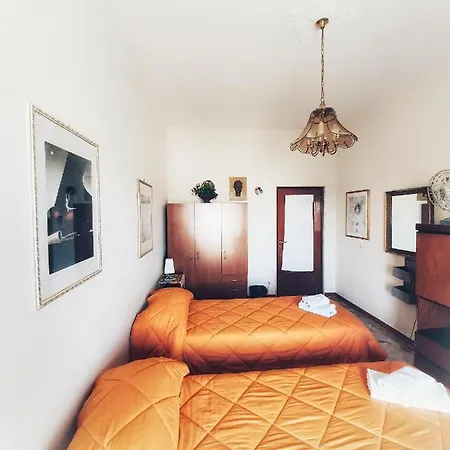 Guest house Ccc Short Term Ccc